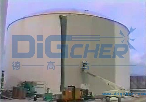 油罐超高壓純水射流（liú）除漆除鏽