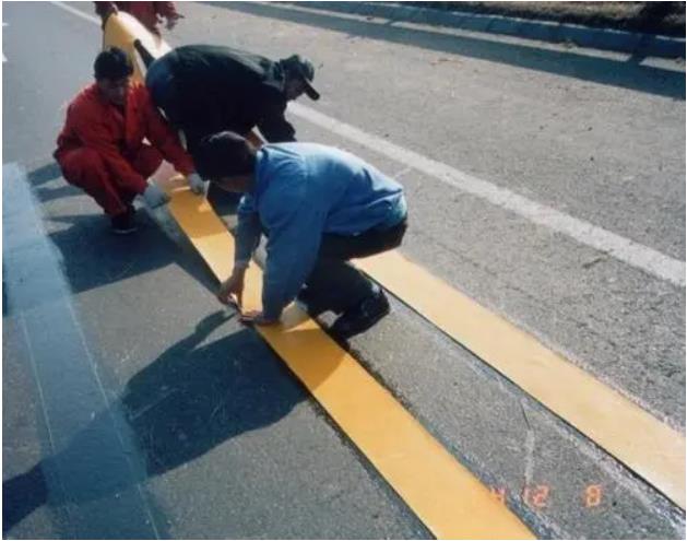 預成型標線帶（dài）.jpg