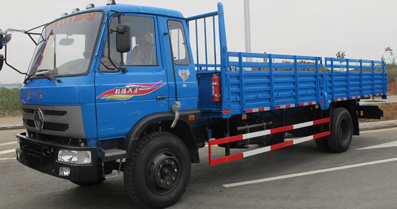 貨車反光貼（tiē）審驗樣板圖